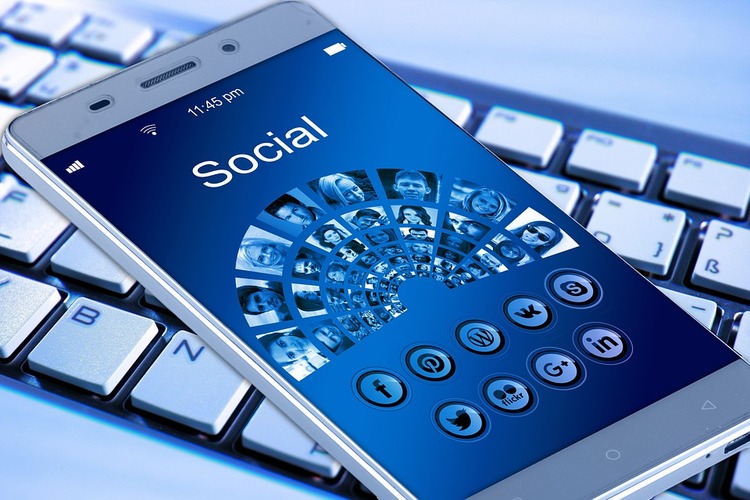Mobile Phone 1917737 960 720