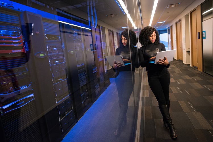 Data centre jobs